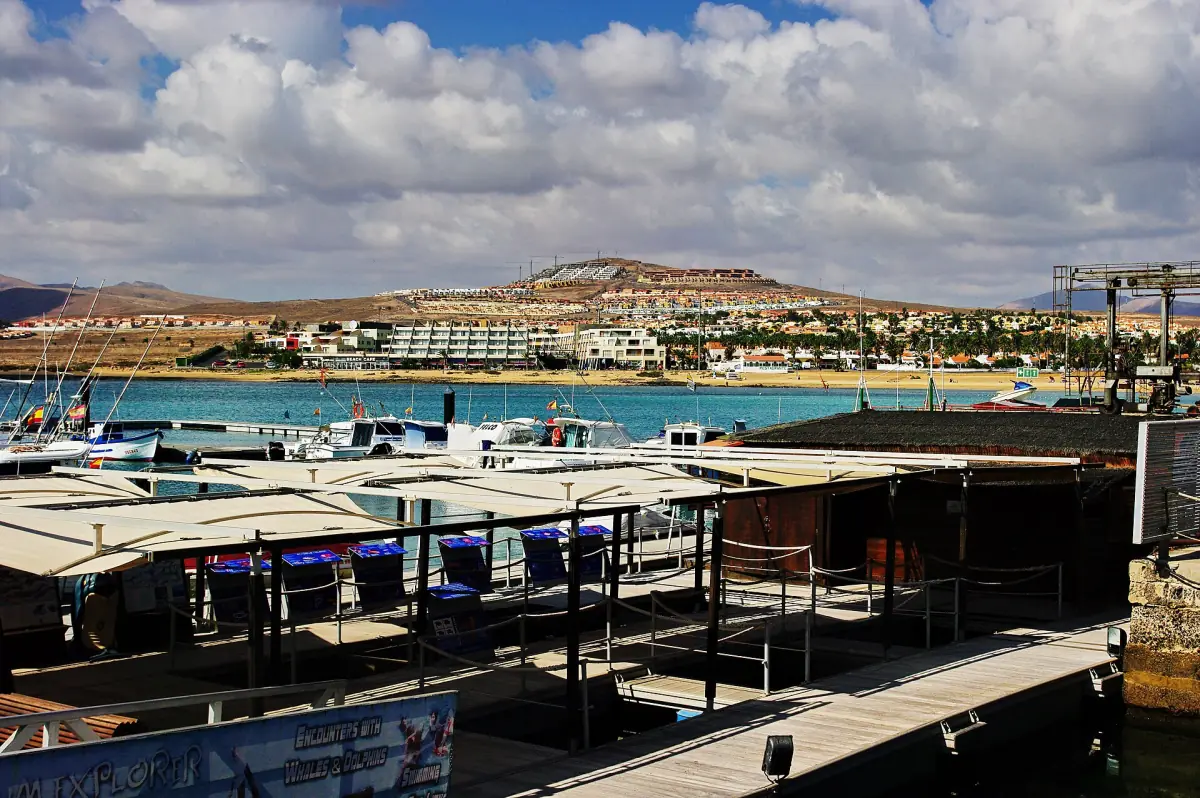 The fort and harbour of Caleta de Fuste